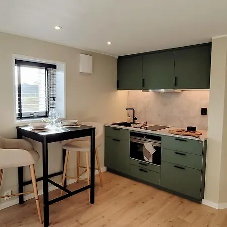 Morgensolen * Берген